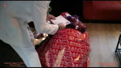 Ibu, aku tak hadiah Natal wulu pirang ibu asu karo bokong gedhe edan babagan jago